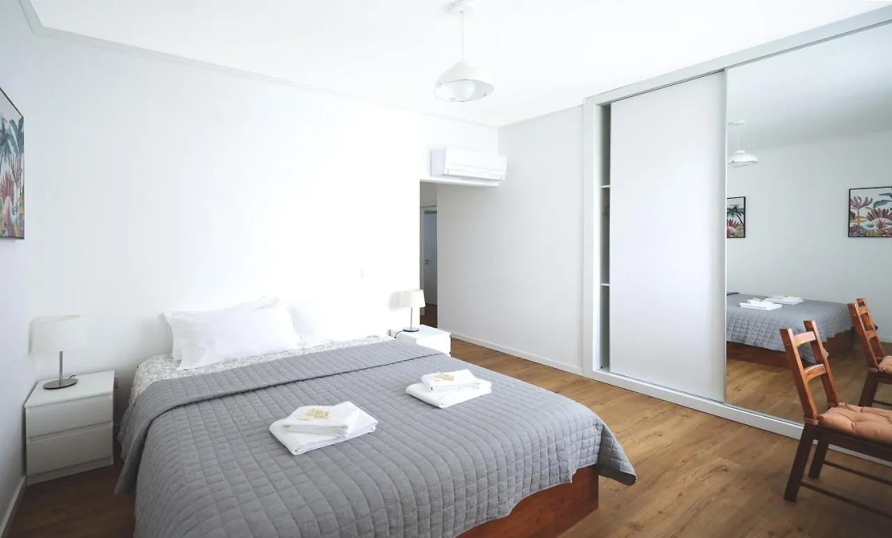 Lisboa Intendente 3Bedroom Apartment With Balcony 0*, ליסבון פורטוגל
