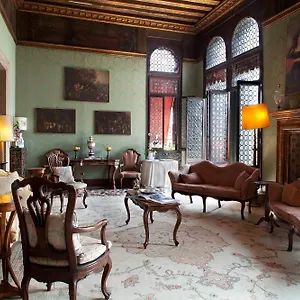 Palazzetto Pisani Grand Canal 4*, ונציה איטליה