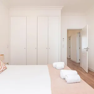 Guestready - Priorado - Yellow Lissabon